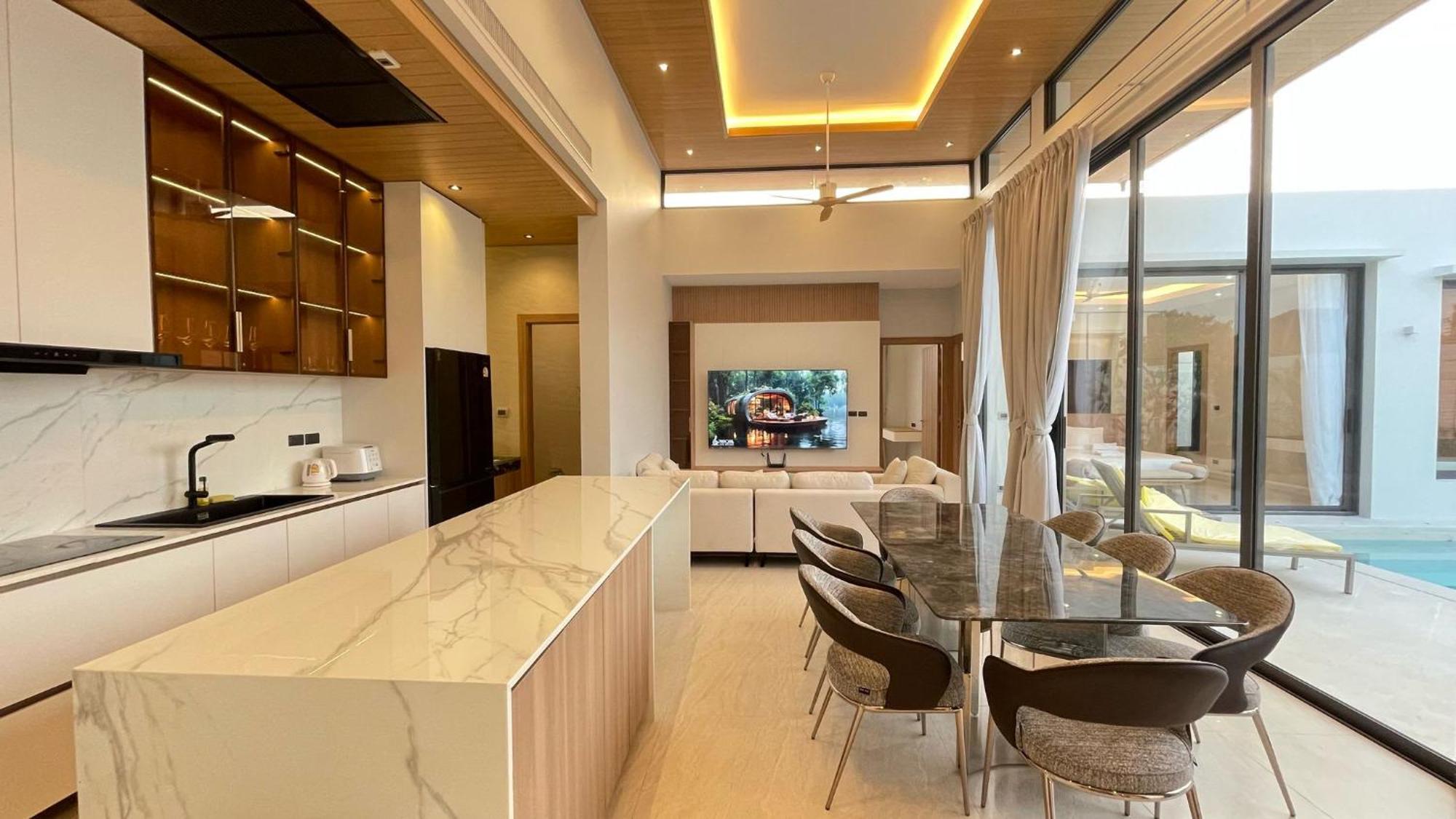 Villa Solis - Contemporary 4Br Retreat With Private Pool And Concierge Chalong Exterior photo