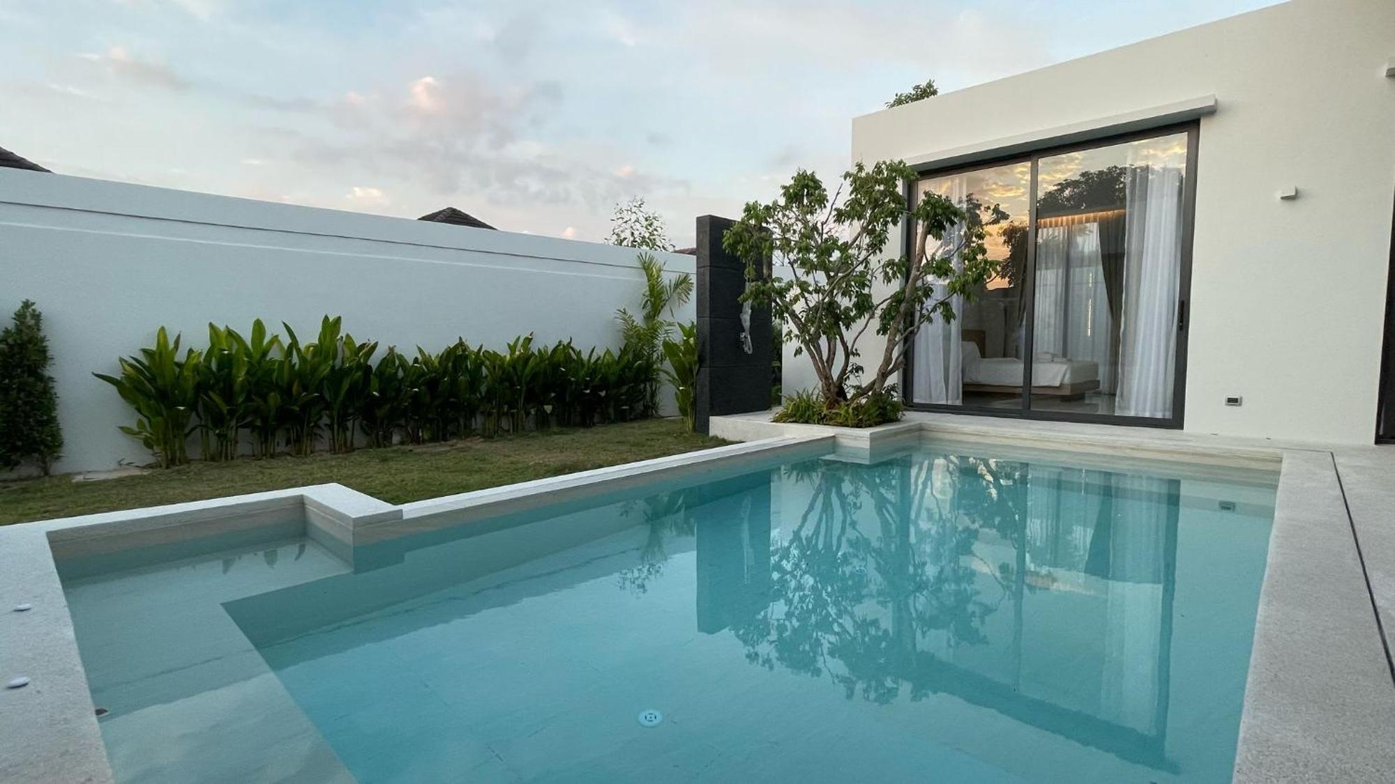 Villa Solis - Contemporary 4Br Retreat With Private Pool And Concierge Chalong Exterior photo