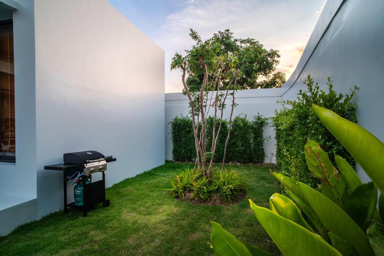 Villa Solis - Contemporary 4Br Retreat With Private Pool And Concierge Chalong Exterior photo